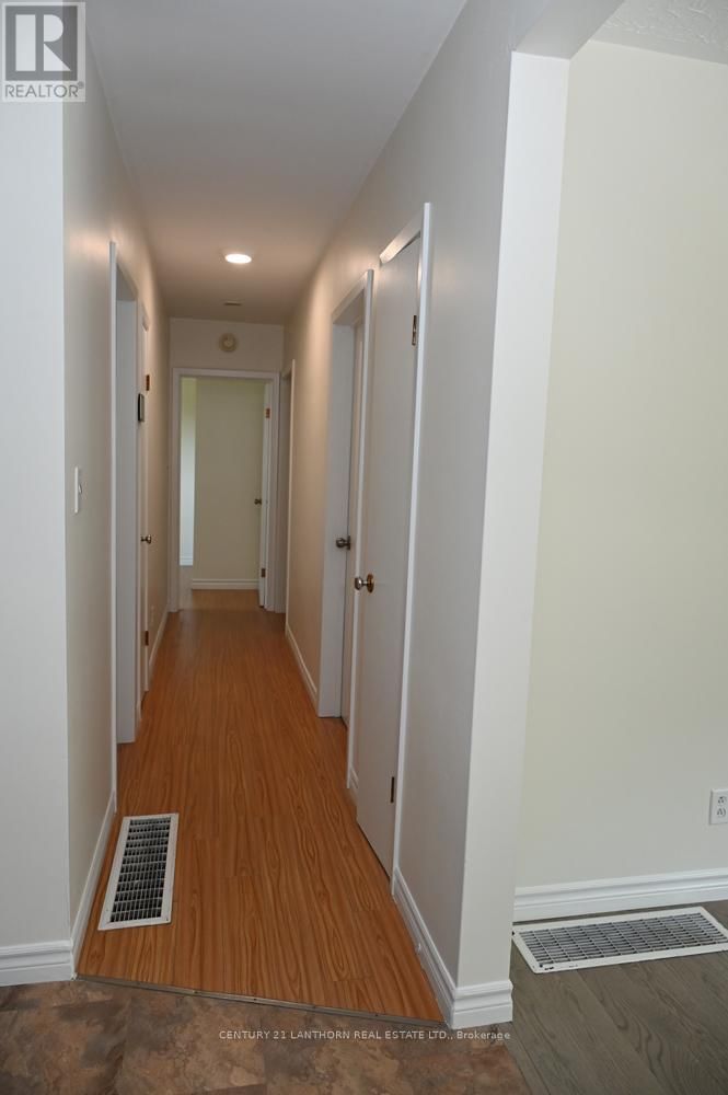 151 AVONLOUGH ROAD WEST Image 23