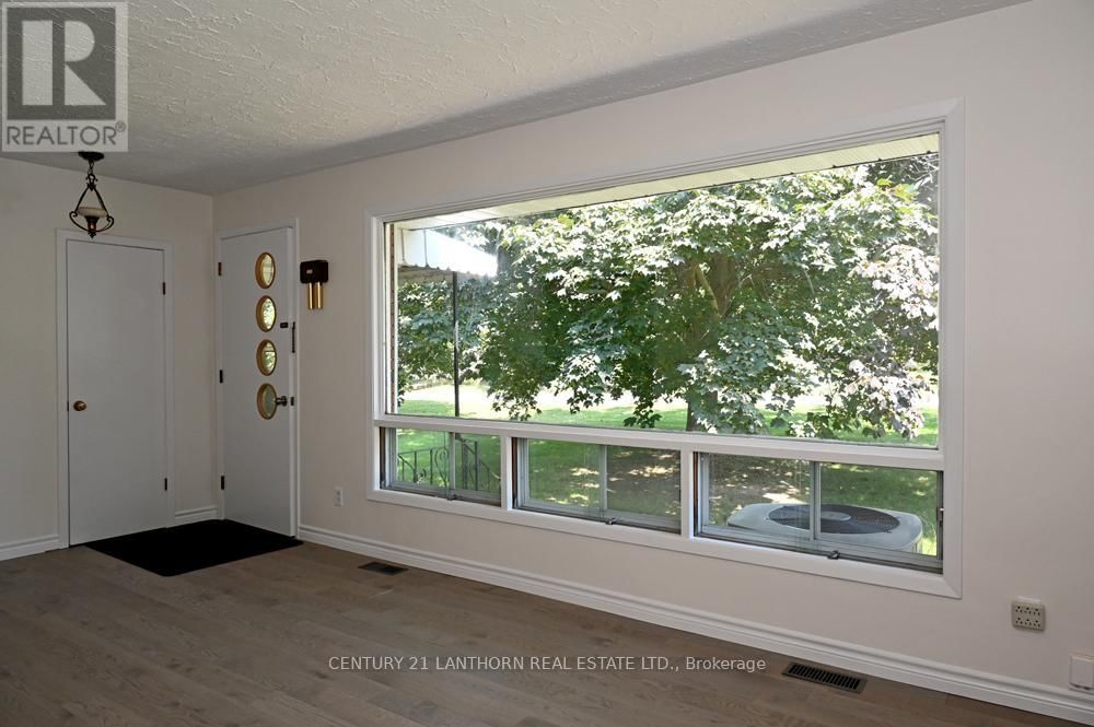 151 AVONLOUGH ROAD WEST Image 24