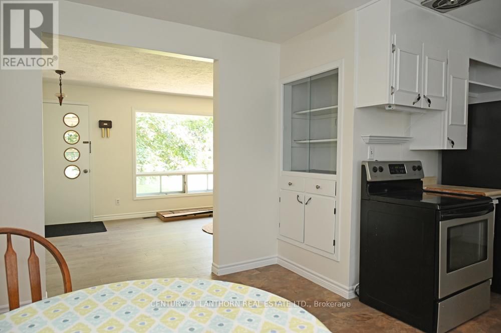 151 AVONLOUGH ROAD WEST Image 27