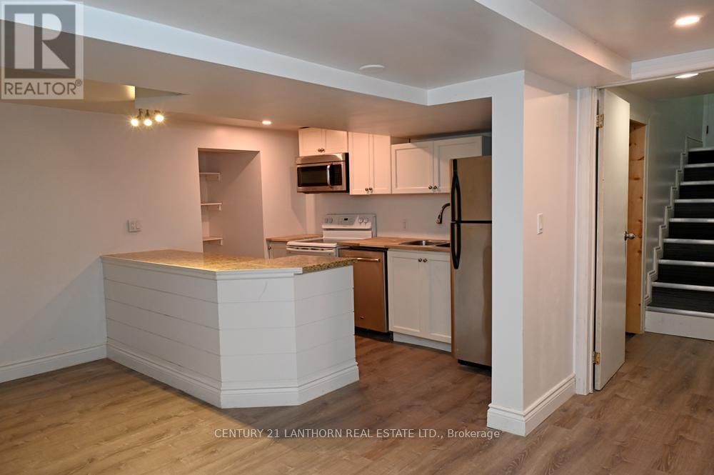151 AVONLOUGH ROAD WEST Image 36
