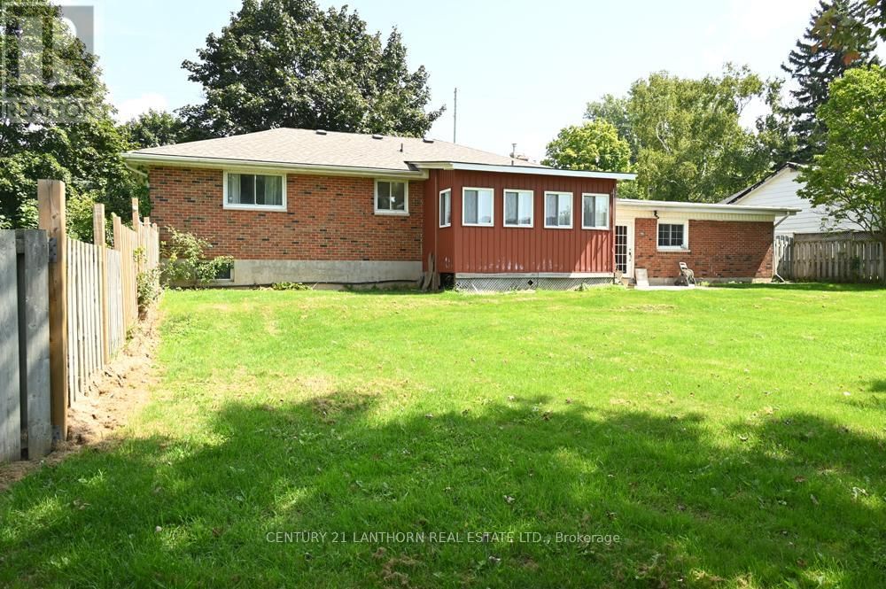 151 AVONLOUGH ROAD WEST Image 4