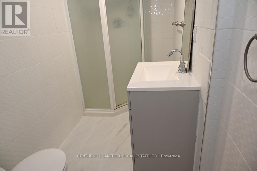 151 AVONLOUGH ROAD WEST Image 40