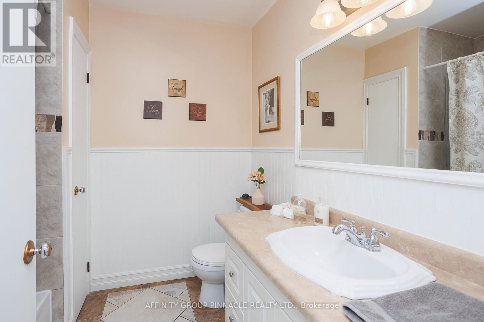 1469 ELM TREE ROAD Image 17