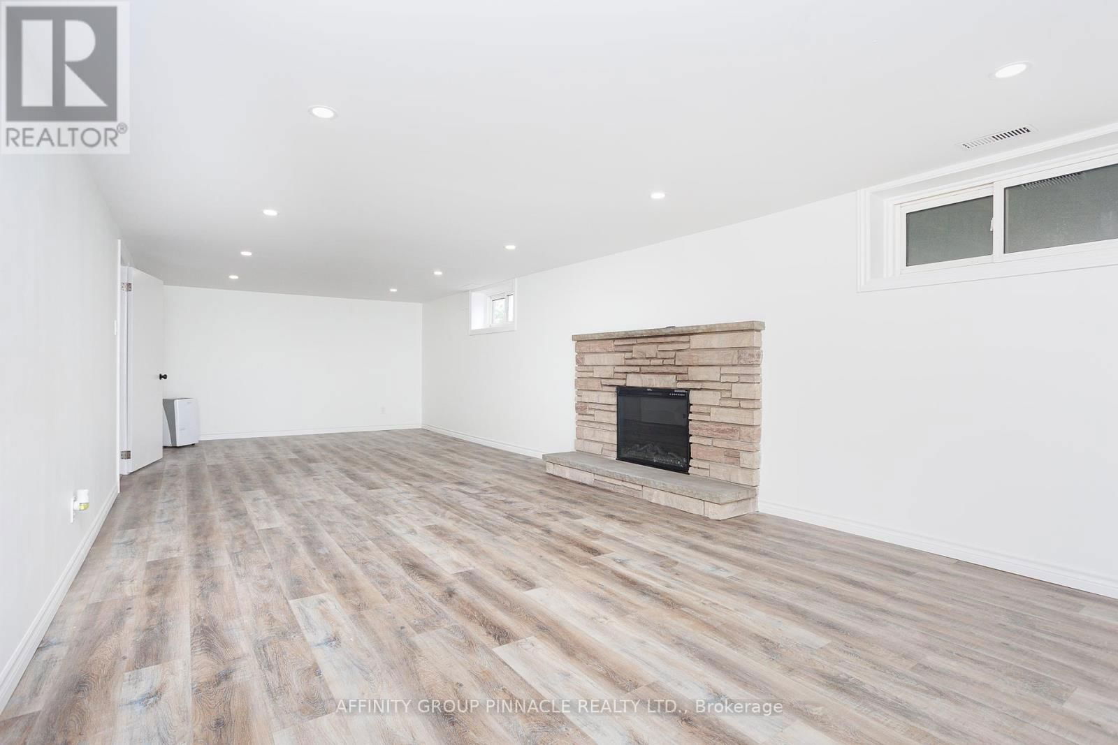 1469 ELM TREE ROAD Image 28