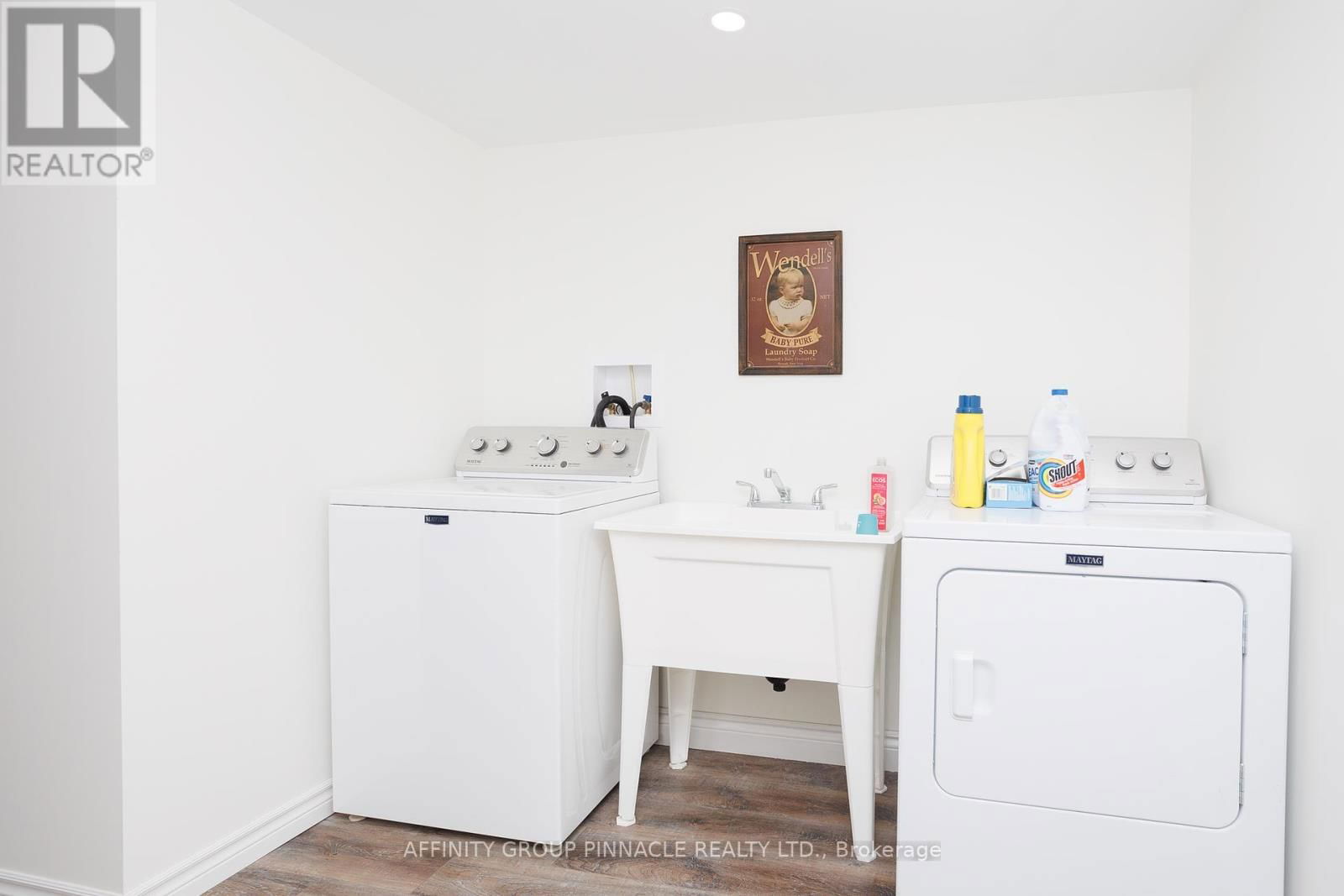 1469 ELM TREE ROAD Image 37