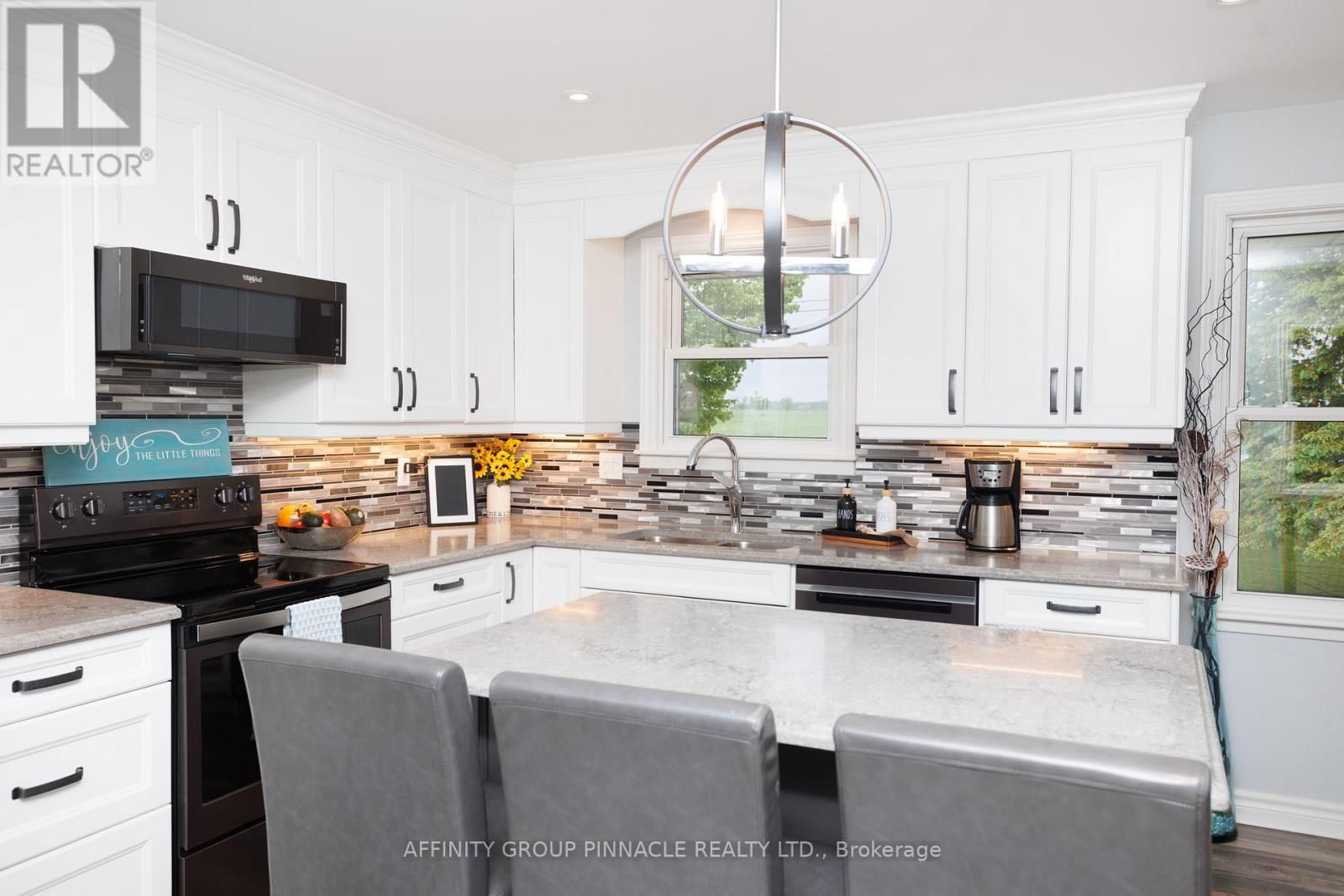 1469 ELM TREE ROAD Image 6
