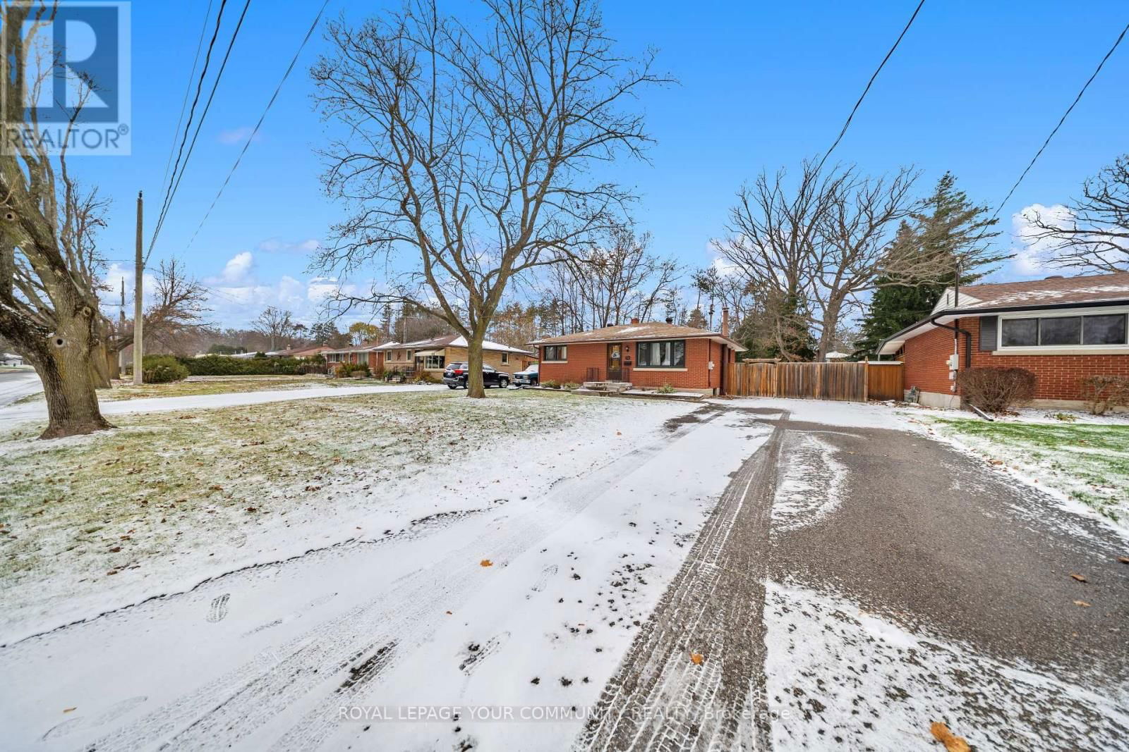 32 COLLINGDON DRIVE Image 2