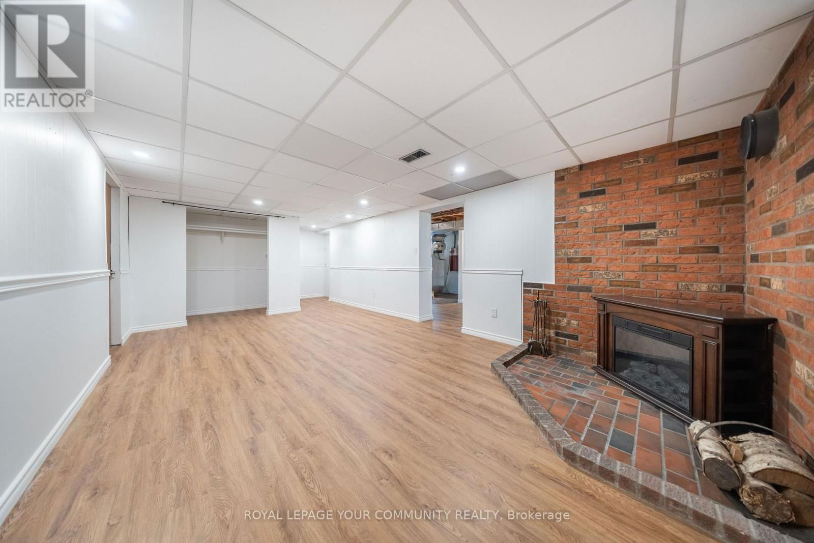 32 COLLINGDON DRIVE Image 27