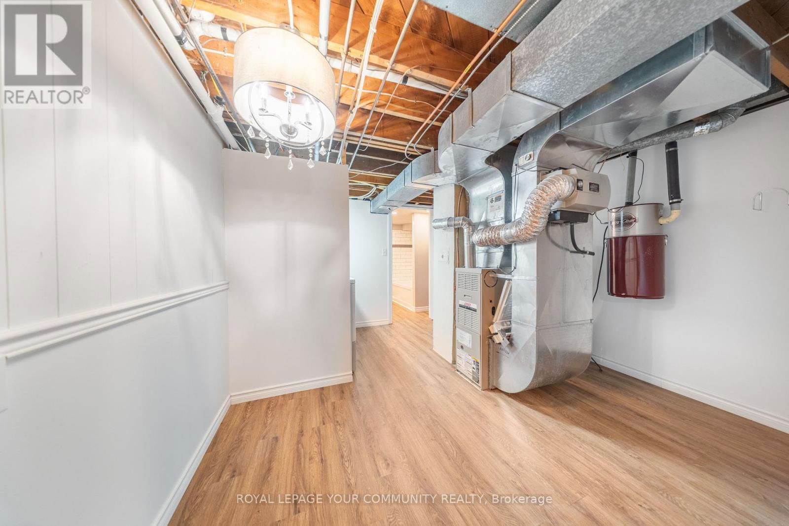 32 COLLINGDON DRIVE Image 31