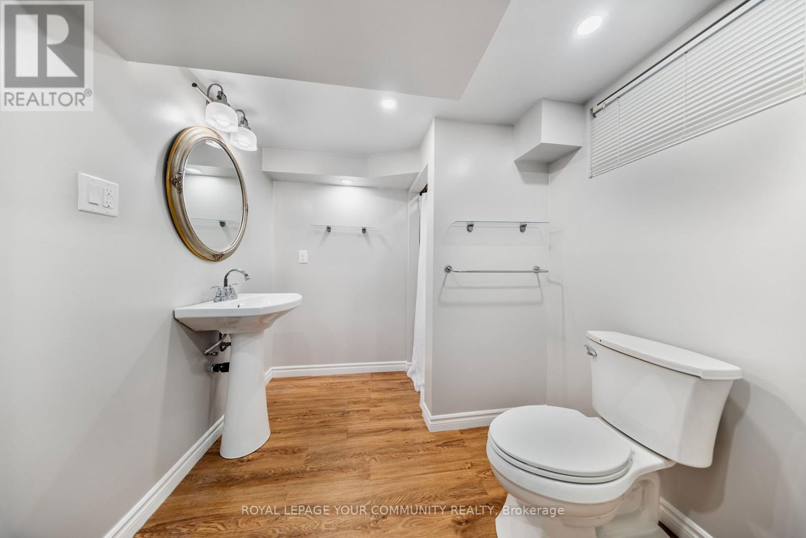 32 COLLINGDON DRIVE Image 32