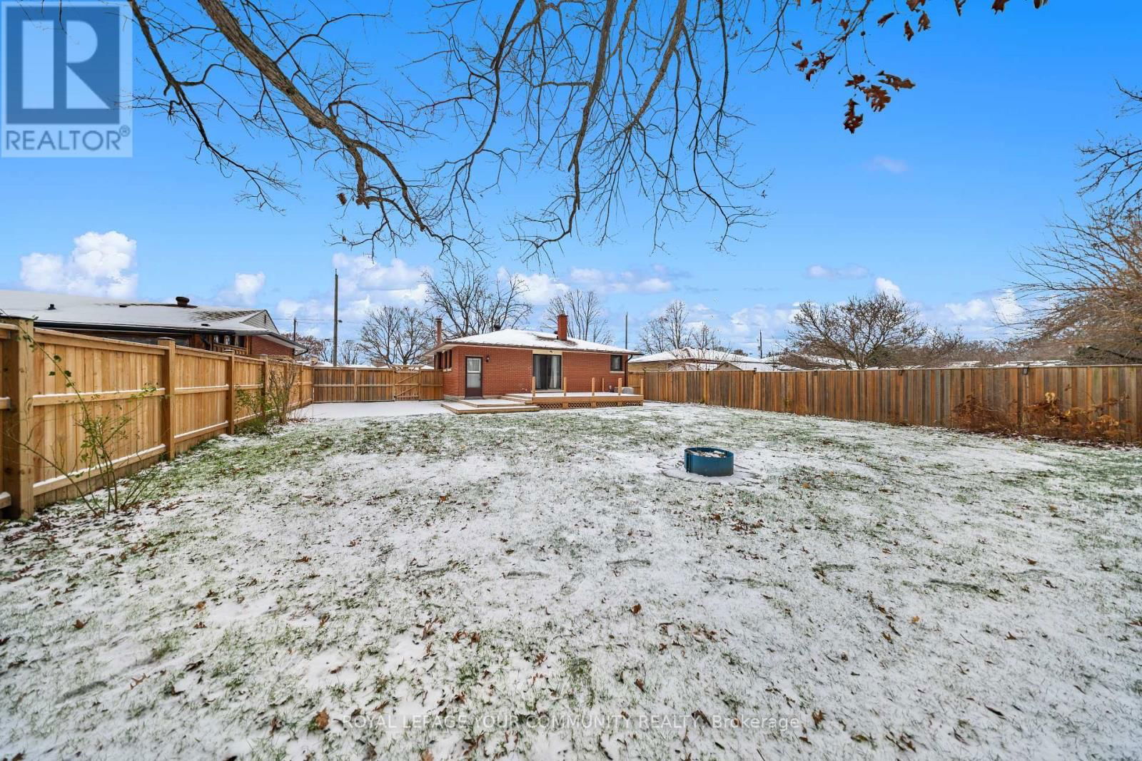 32 COLLINGDON DRIVE Image 36