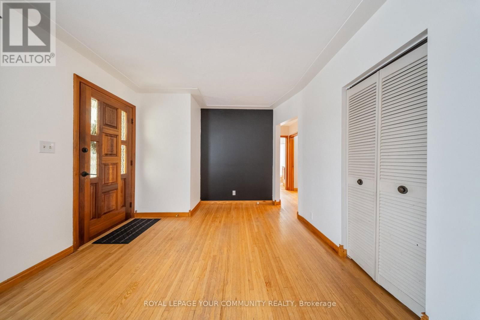 32 COLLINGDON DRIVE Image 8