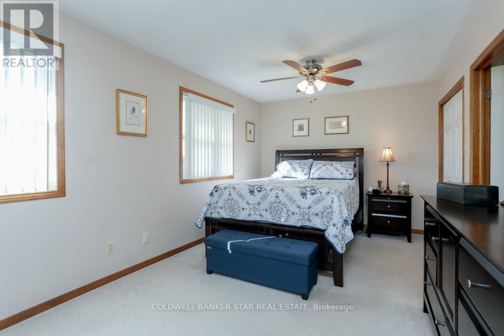31 SINCLAIR CRESCENT Image 18