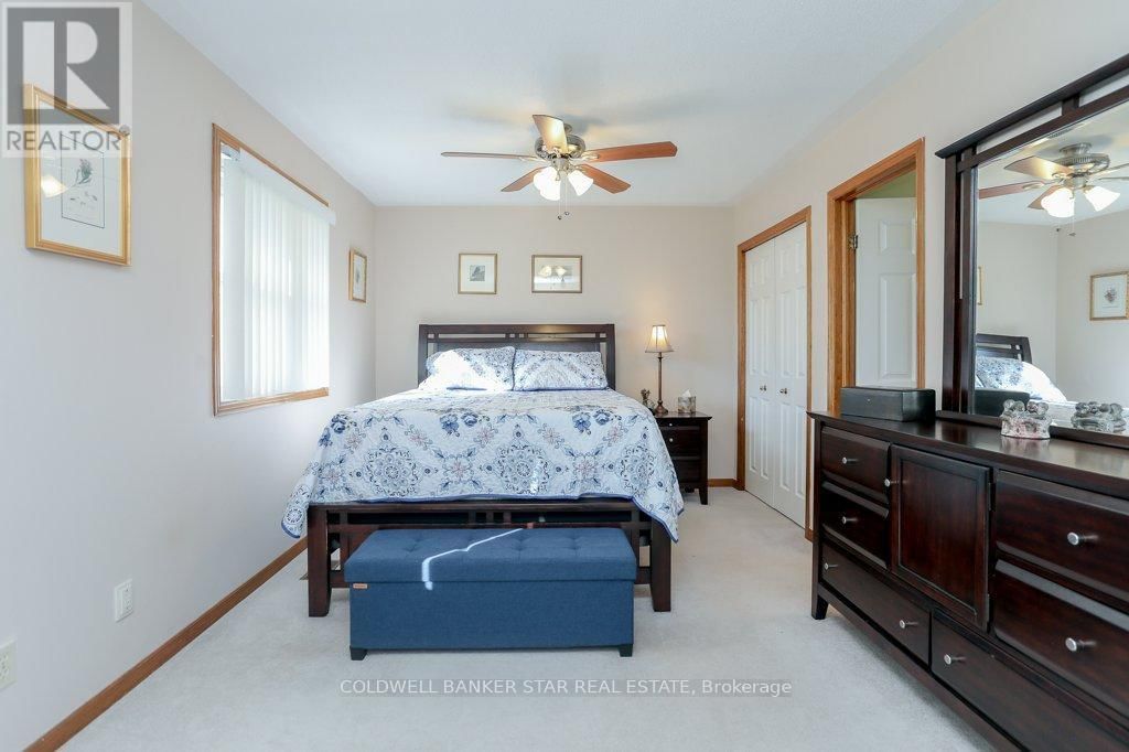 31 SINCLAIR CRESCENT Image 19