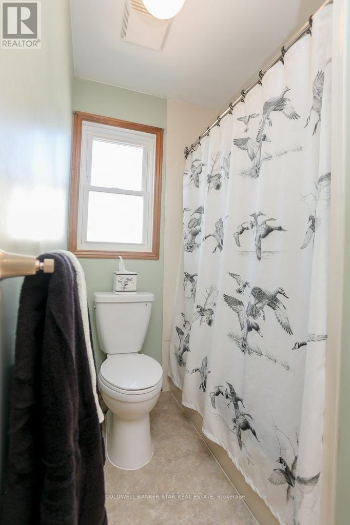 31 SINCLAIR CRESCENT Image 21