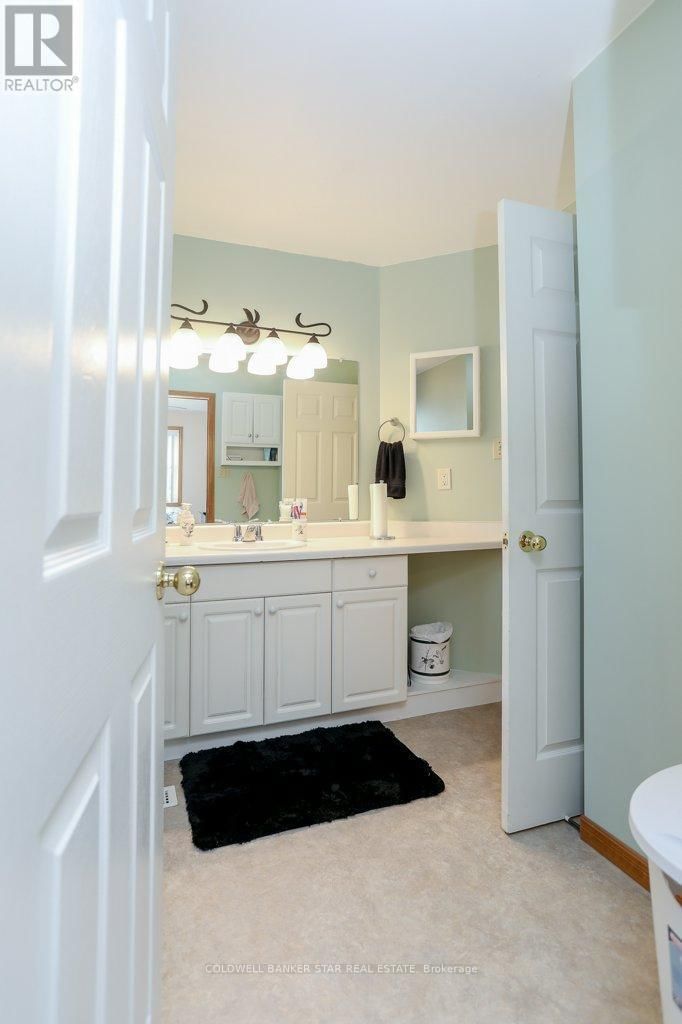 31 SINCLAIR CRESCENT Image 22