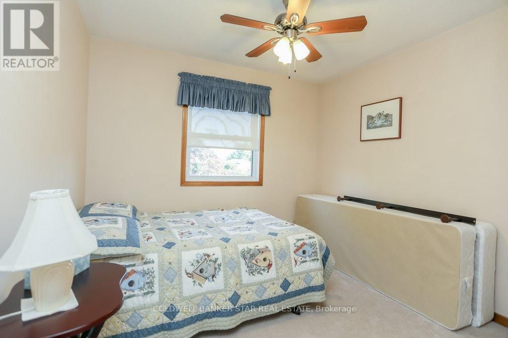 31 SINCLAIR CRESCENT Image 23