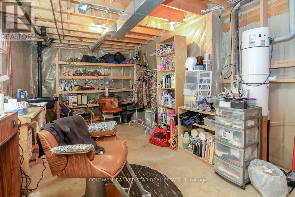 31 SINCLAIR CRESCENT Image 36