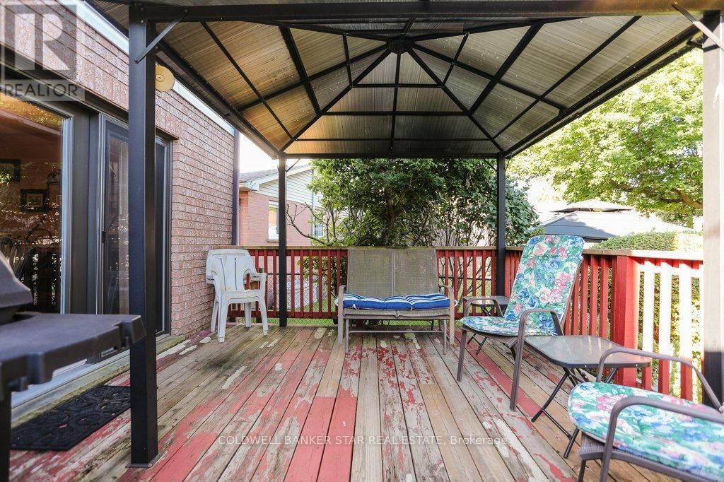 31 SINCLAIR CRESCENT Image 41