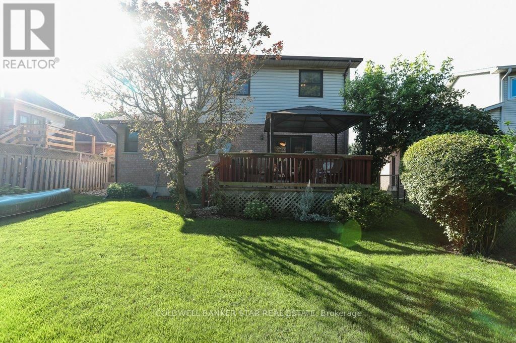 31 SINCLAIR CRESCENT Image 43