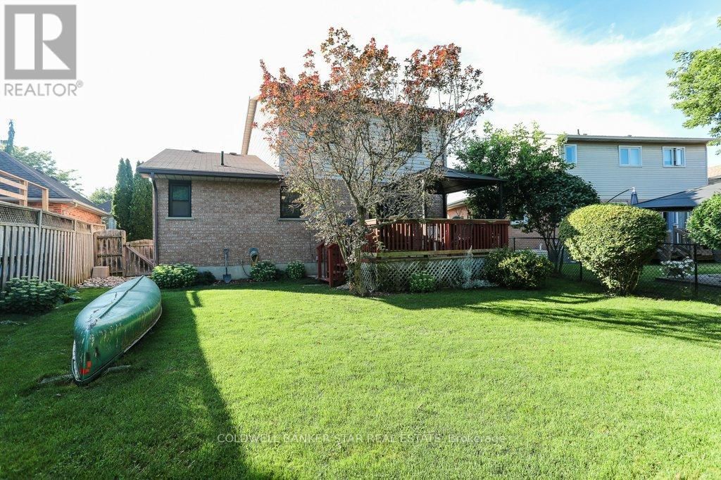31 SINCLAIR CRESCENT Image 44