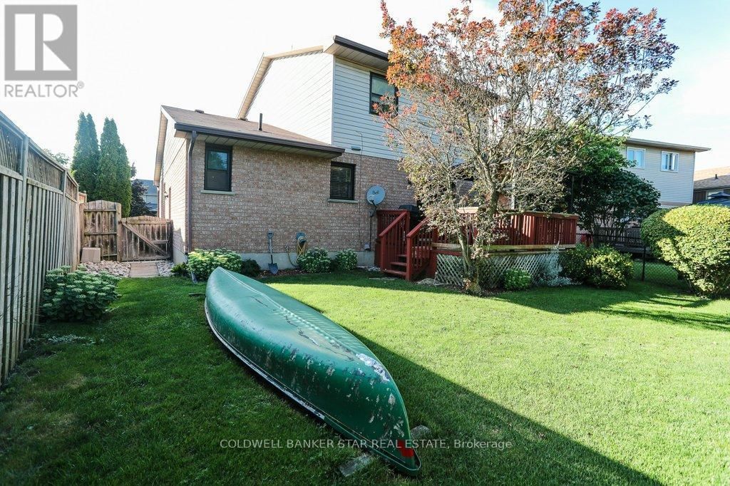 31 SINCLAIR CRESCENT Image 45