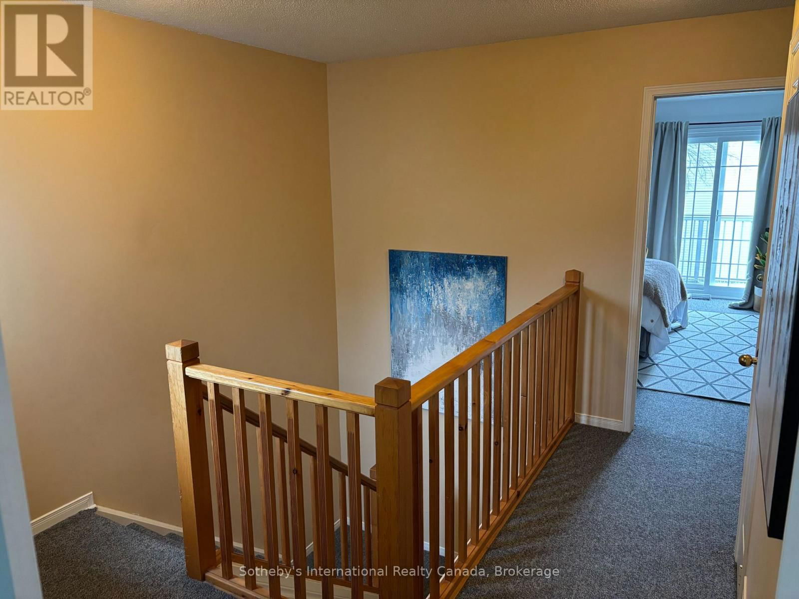 32 - 146 SETTLERS WAY Image 15