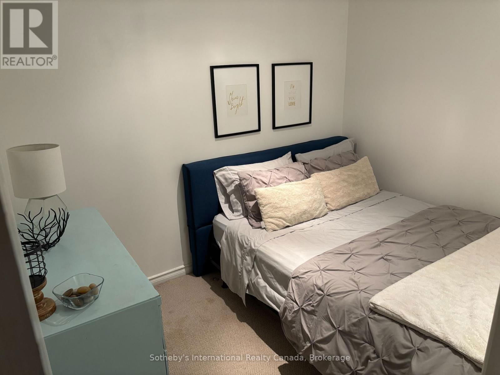 32 - 146 SETTLERS WAY Image 24