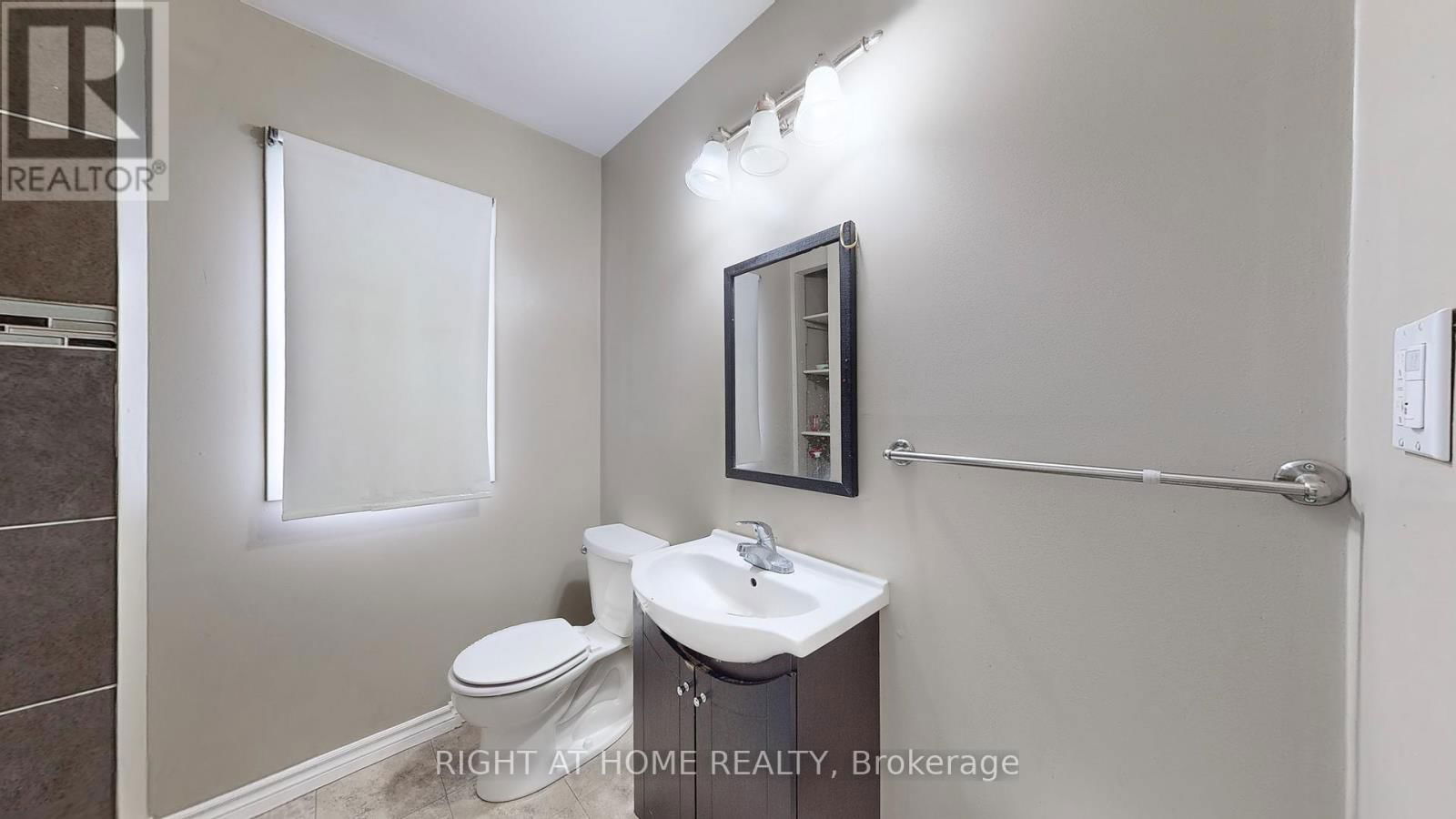 64 EAGLE AVENUE Image 13