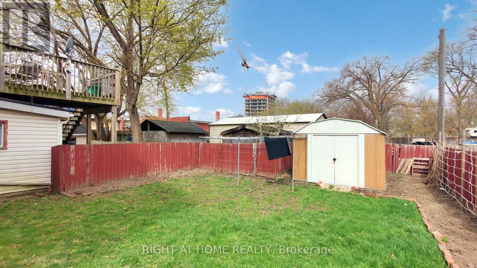 64 EAGLE AVENUE Image 18