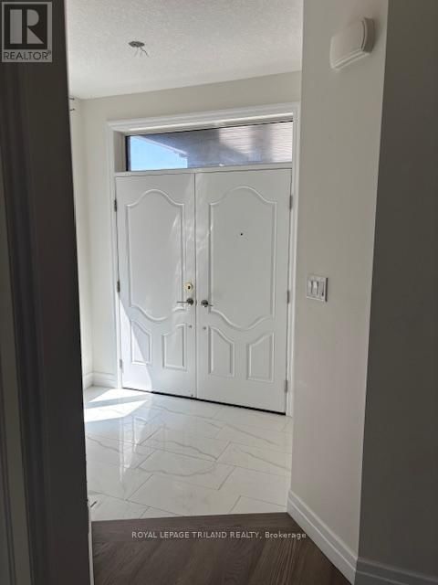 90 KNOTT DRIVE Image 2