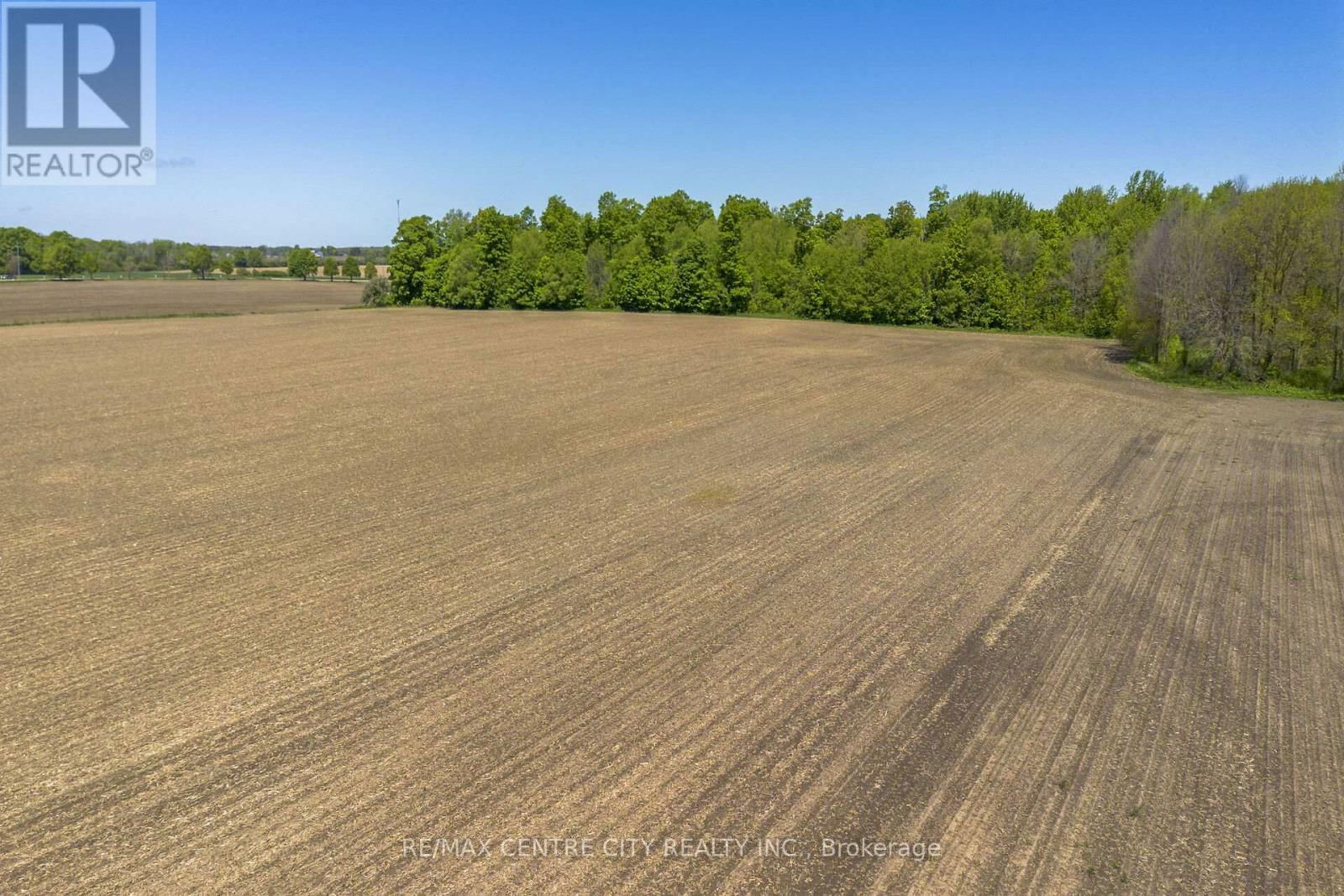 6124 5TH LINE Image 8