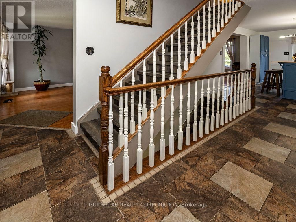 1639 TOULOUSE CRESCENT Image 15