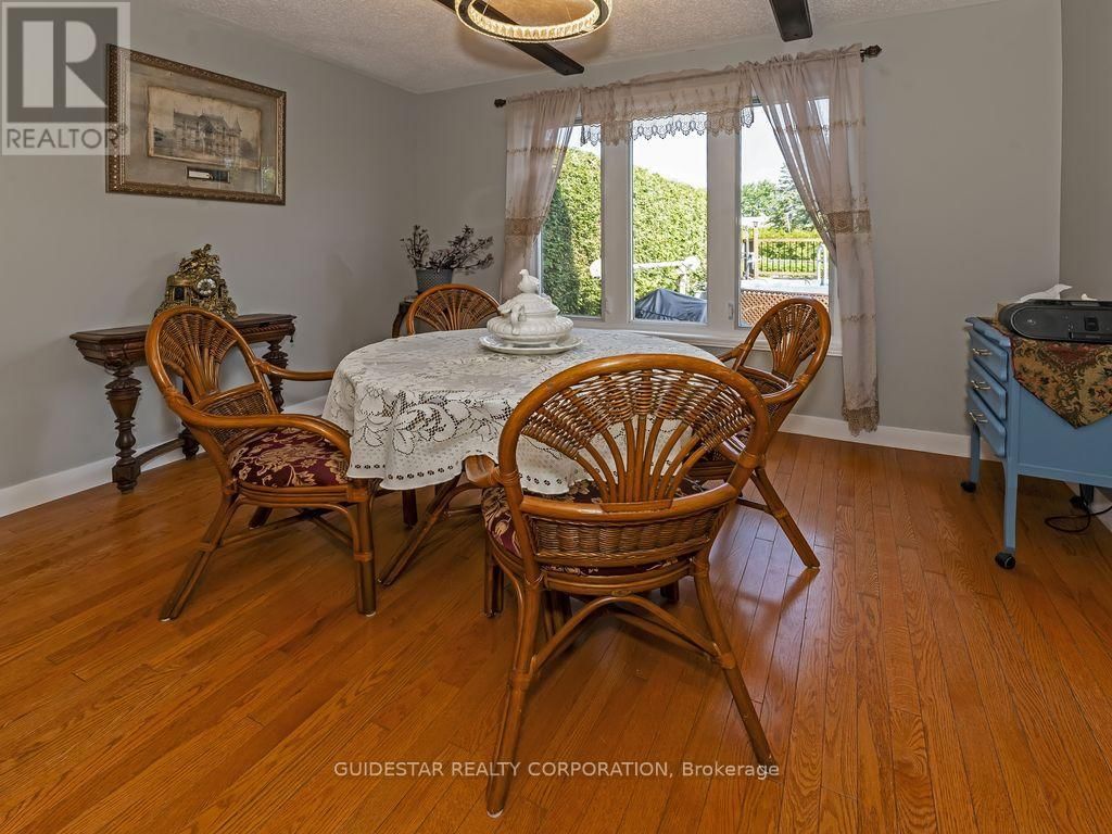 1639 TOULOUSE CRESCENT Image 7