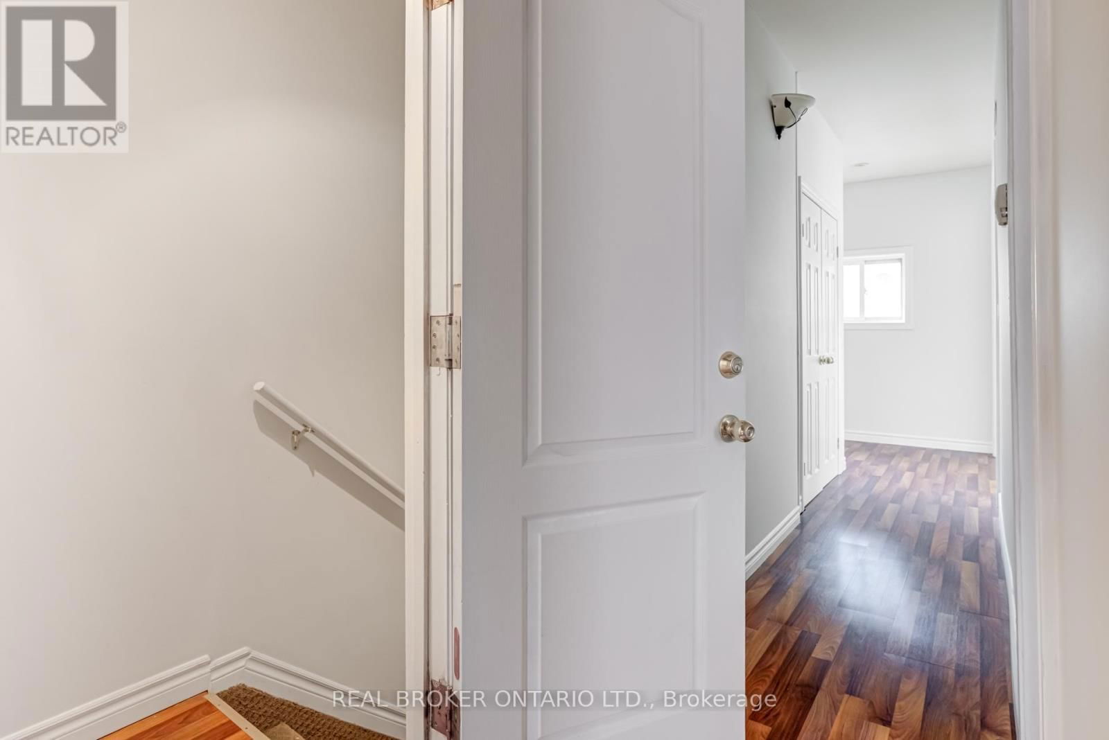 55 YOUNG STREET Image 19