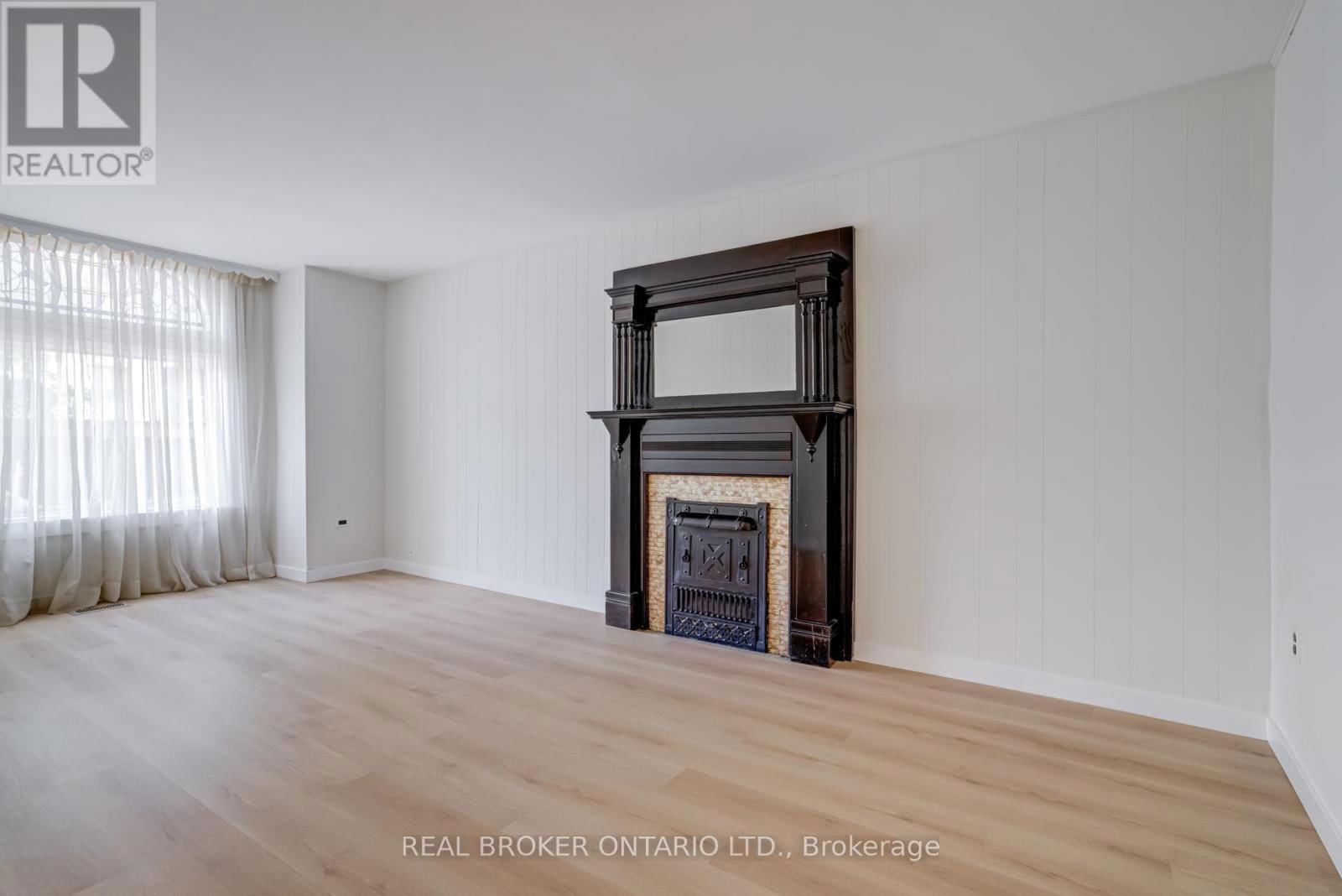 55 YOUNG STREET Image 5