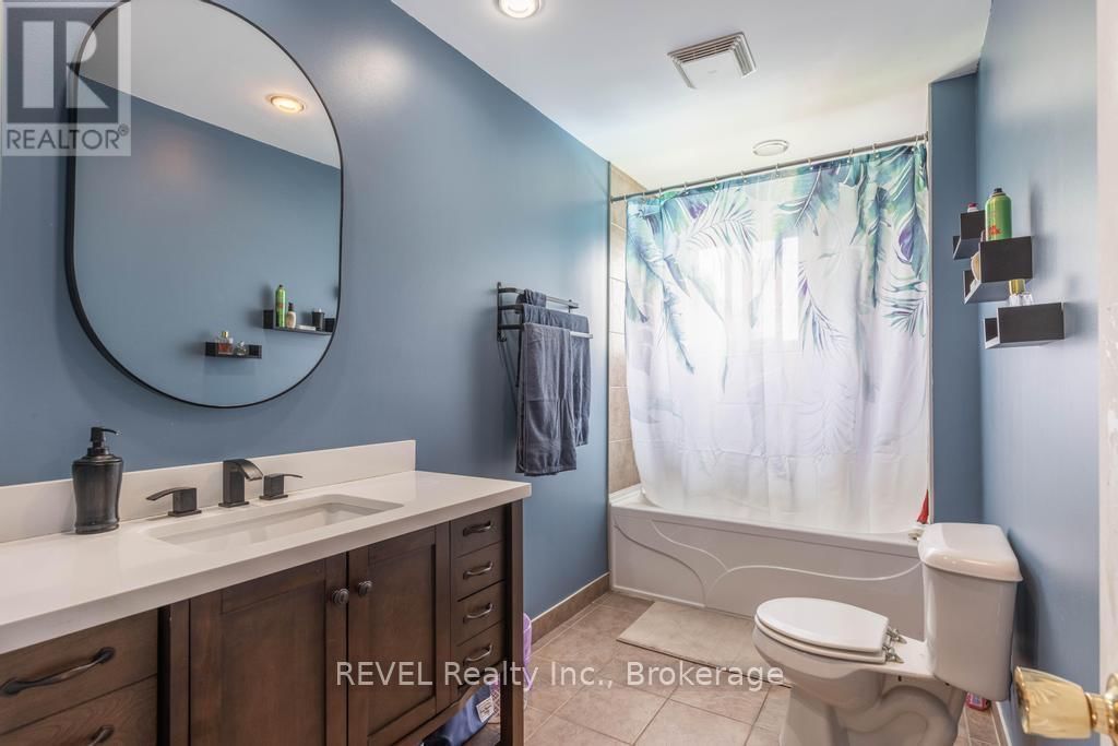 6556 ECHO CIRCLE Image 14