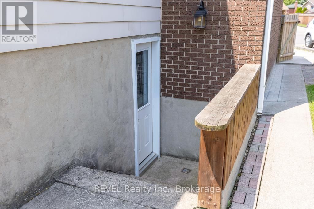 6556 ECHO CIRCLE Image 24