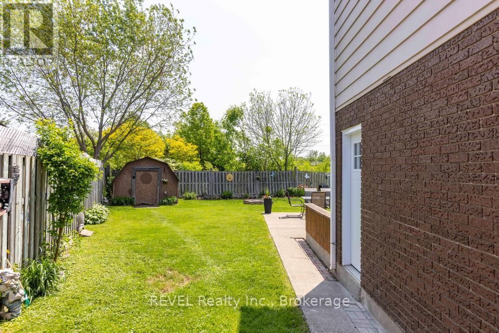 6556 ECHO CIRCLE Image 25