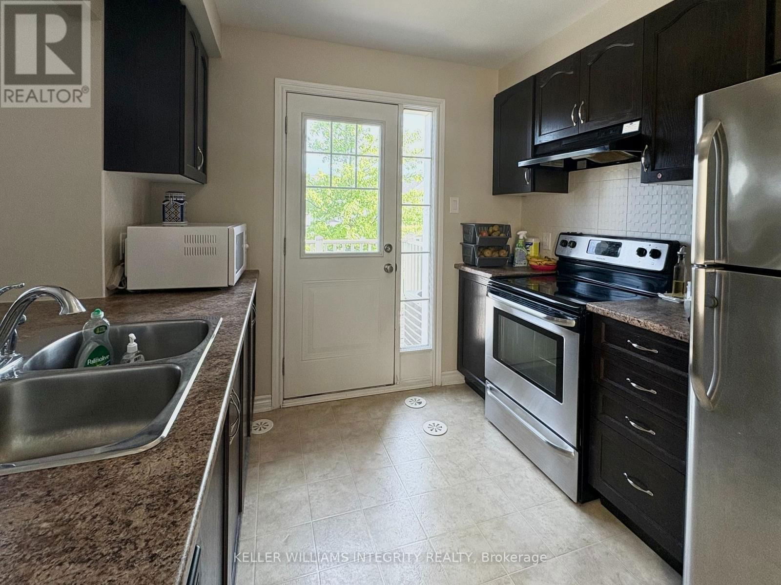 244 CAYMAN ROAD EAST Image 4