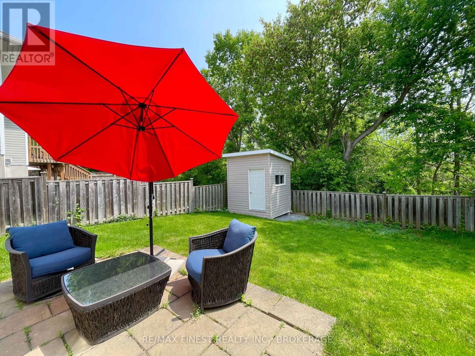 468 WESTON CRESCENT Image 41