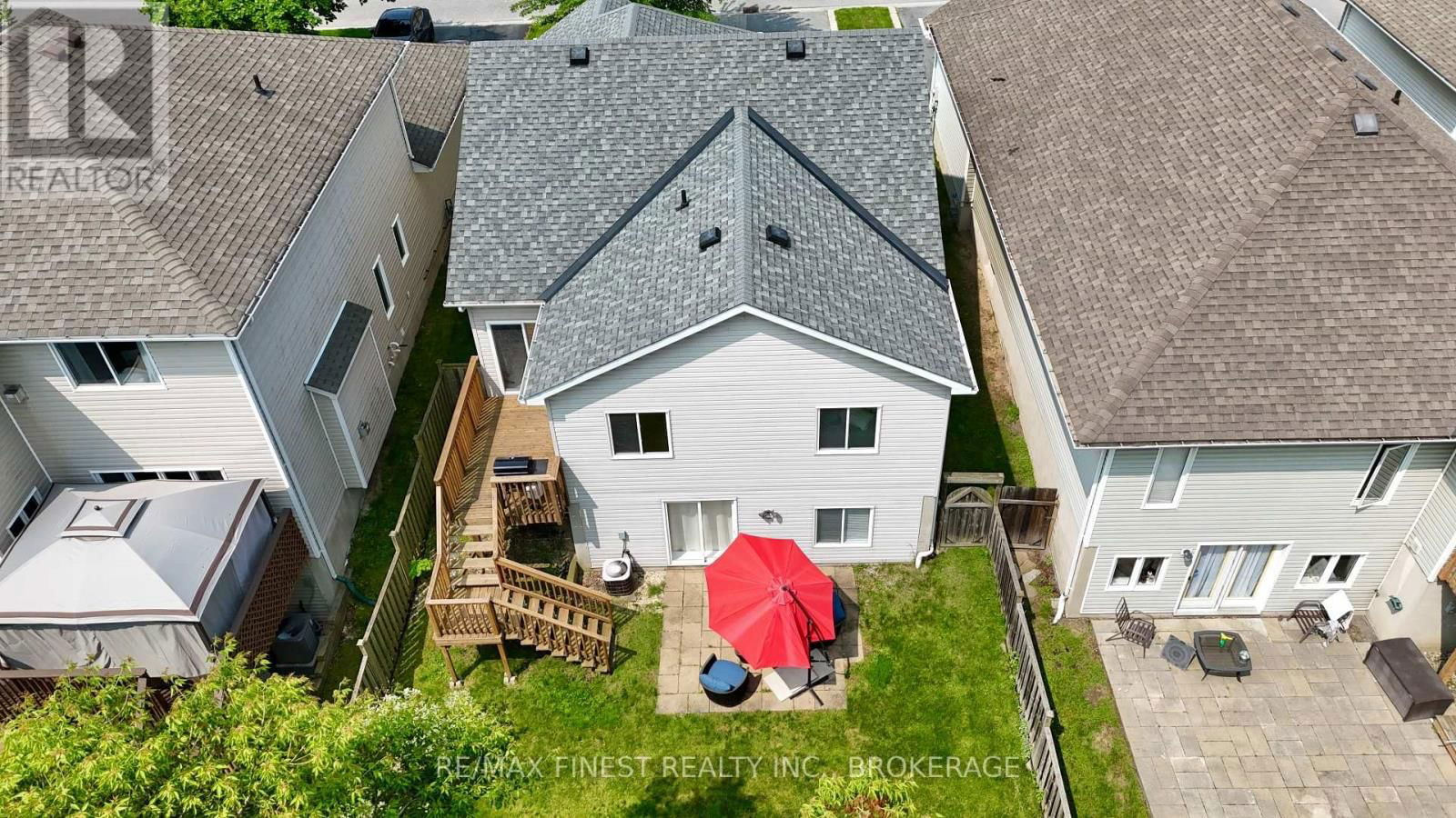 468 WESTON CRESCENT Image 44