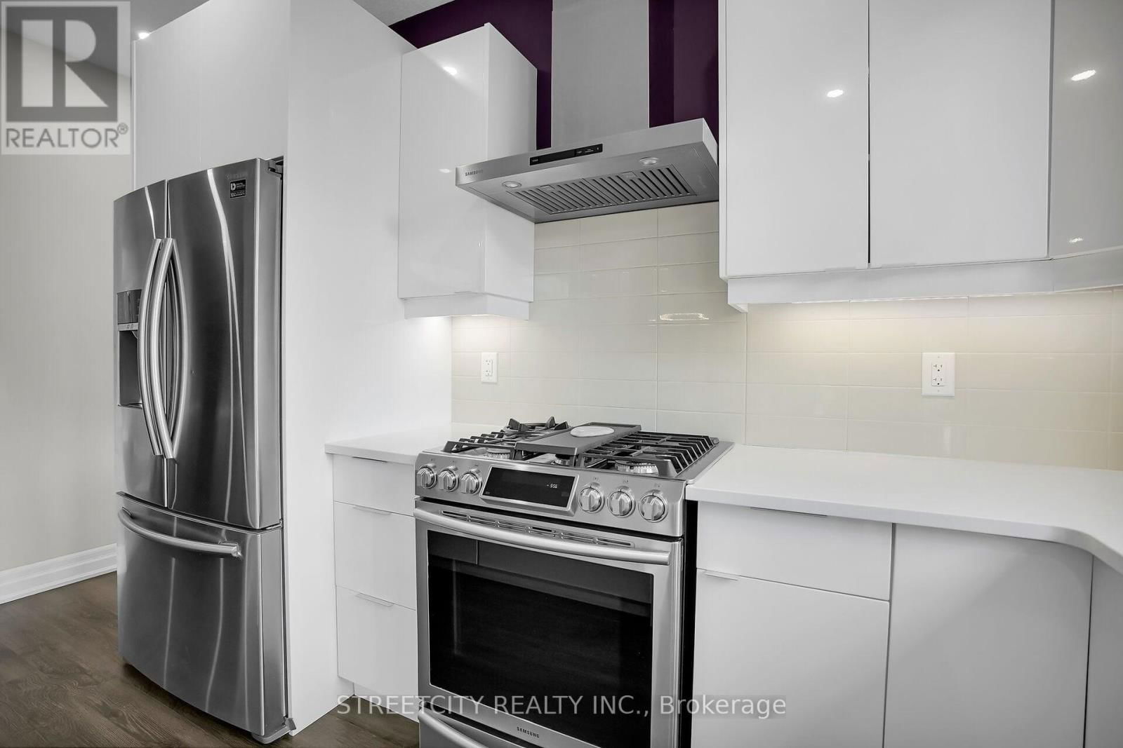 126 - 9861 GLENDON DRIVE Image 14