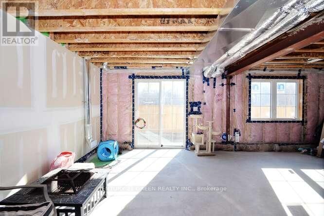 150 WINTERS WAY Image 44