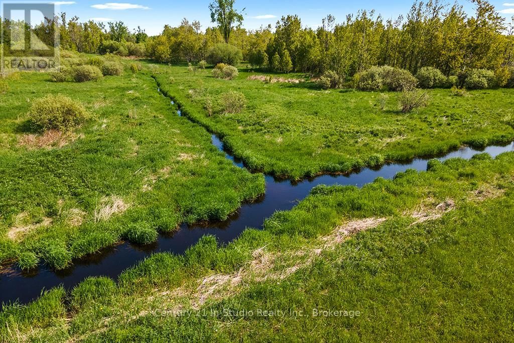 375533 6TH LINE Image 27