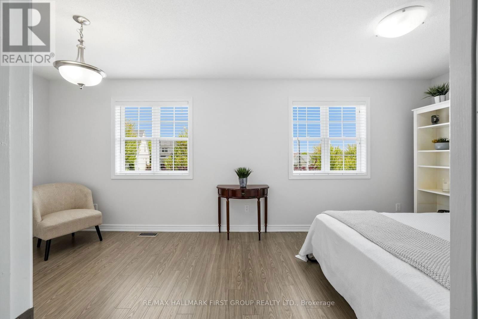 14 MAPLE BOULEVARD Image 35