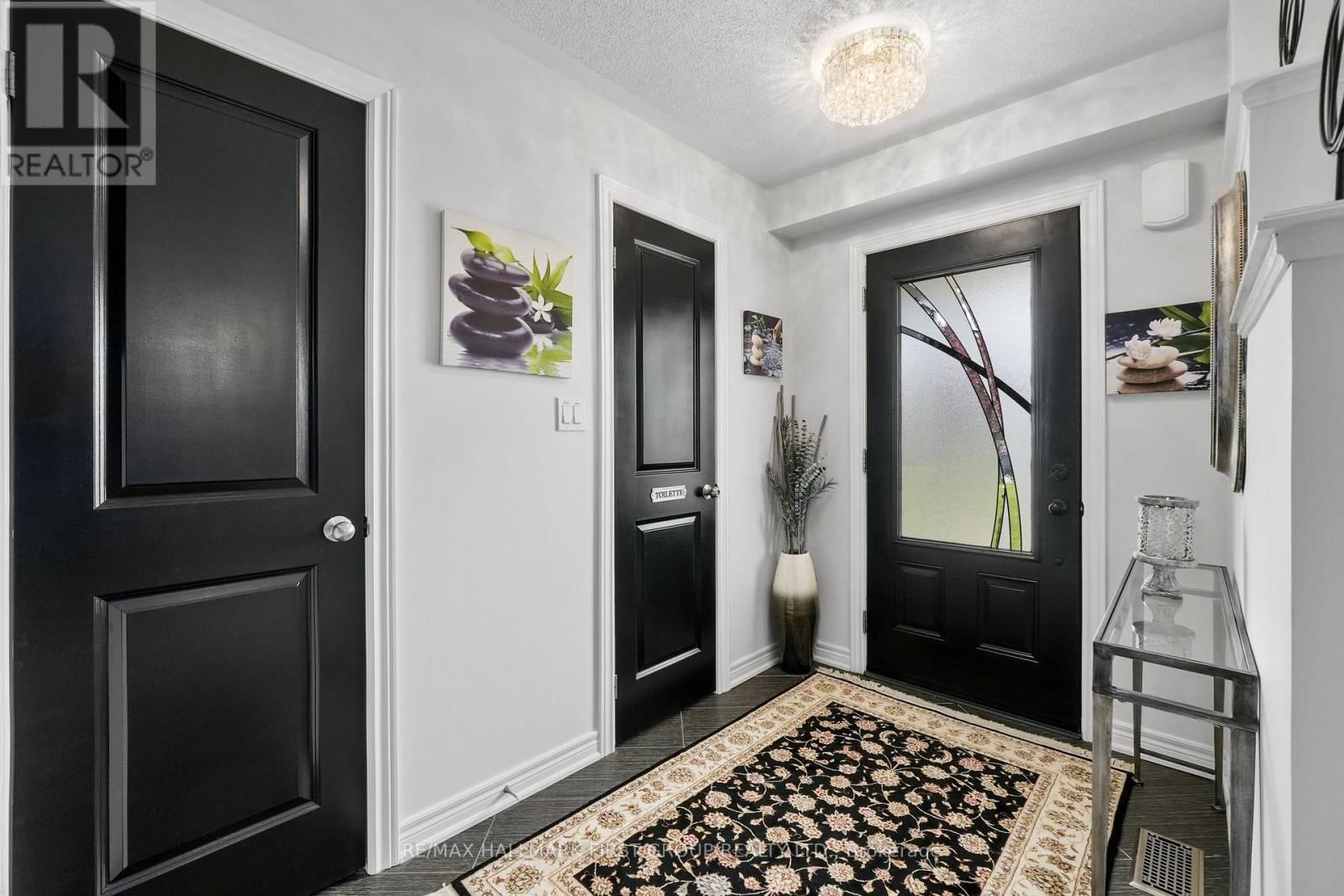 14 MAPLE BOULEVARD Image 8