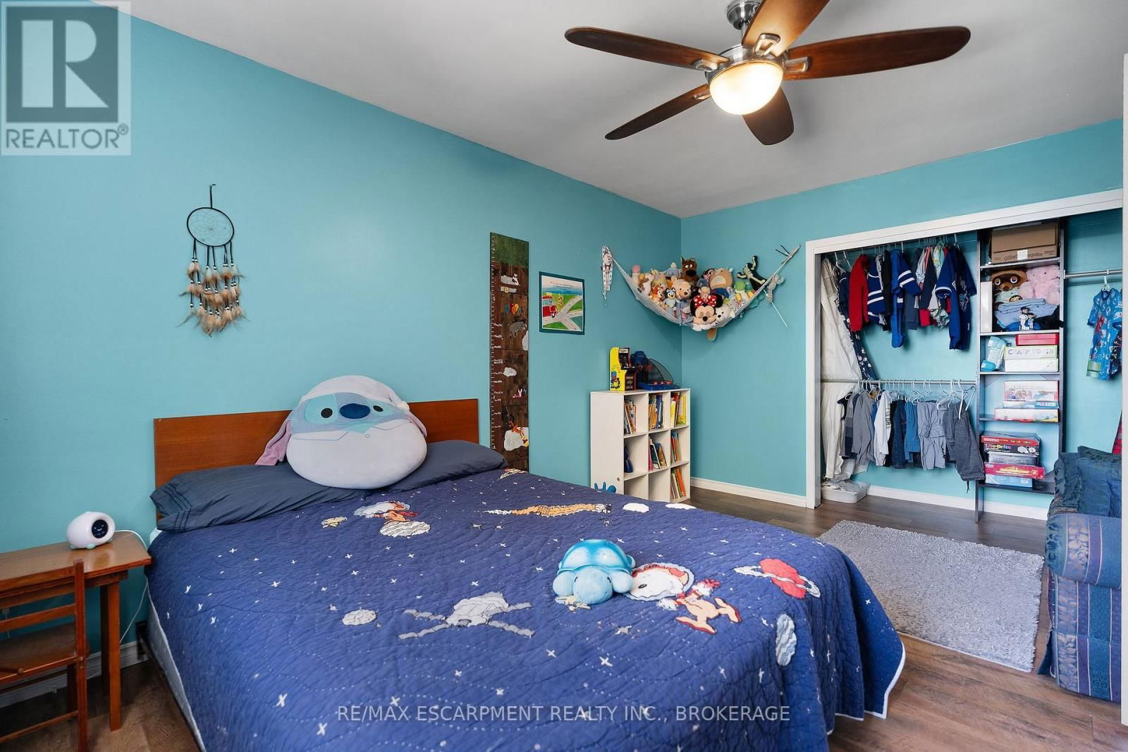 163 CHAMPLAIN DRIVE Image 25