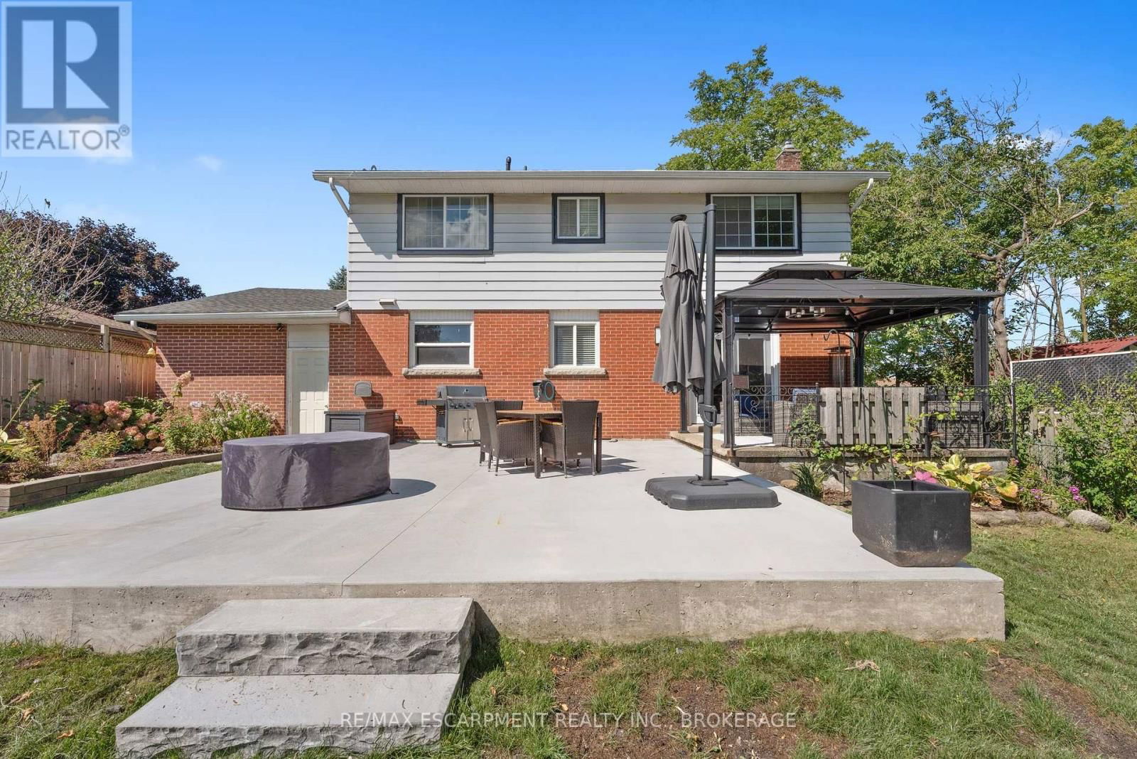 163 CHAMPLAIN DRIVE Image 34