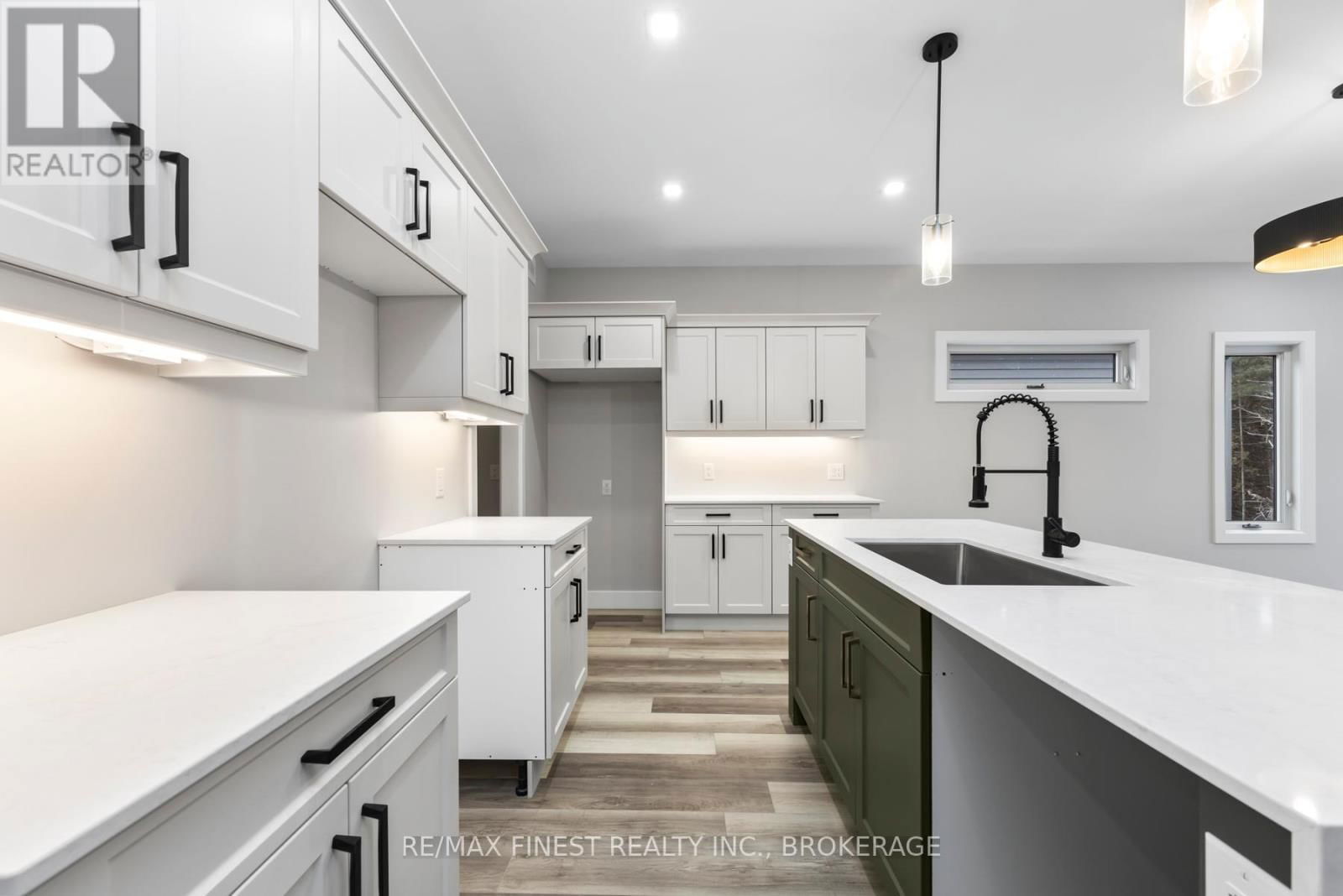 161 CREIGHTON DRIVE Image 13
